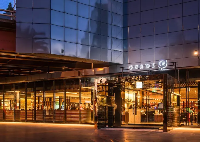 Crown Towers Melbourne Hotel